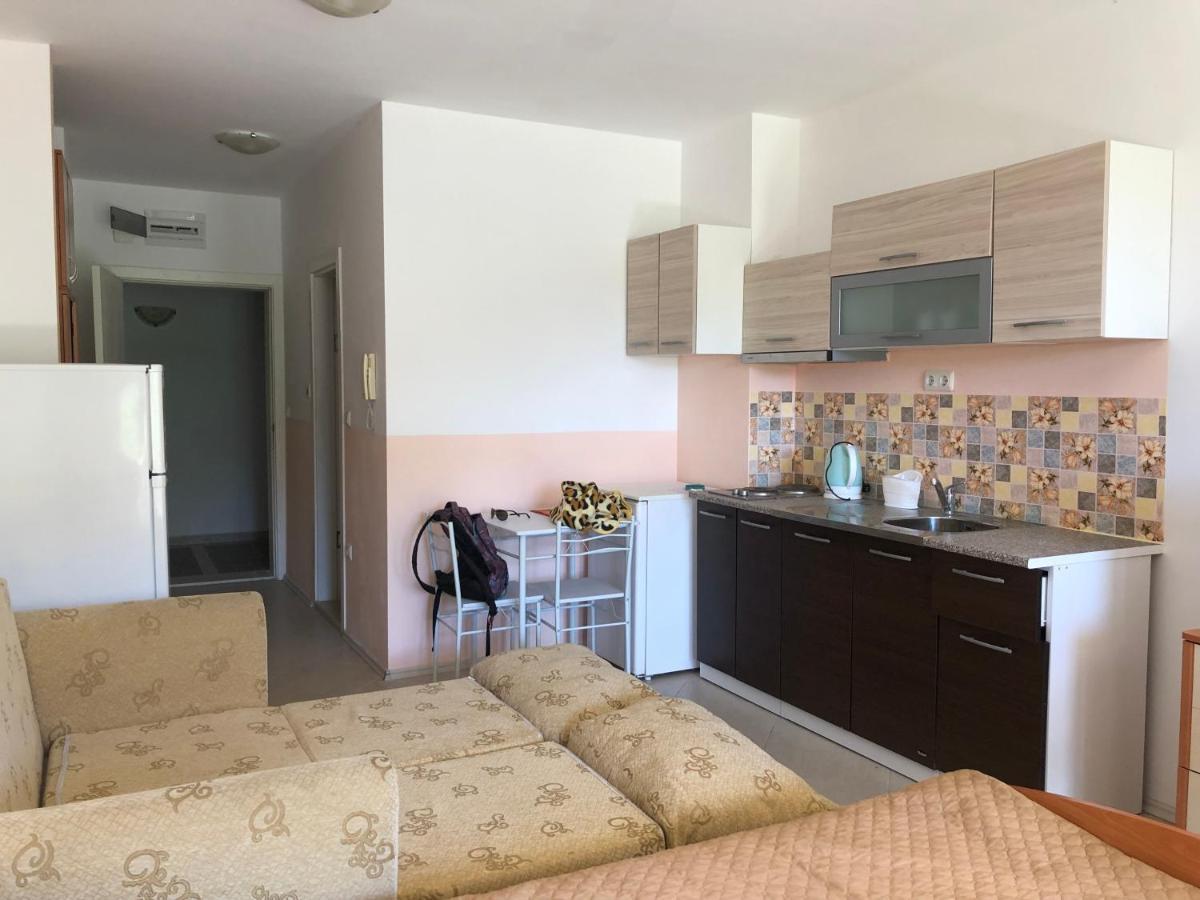 Apartments In Green Life Complex - 1 Bedroom And Studio Созополь Экстерьер фото